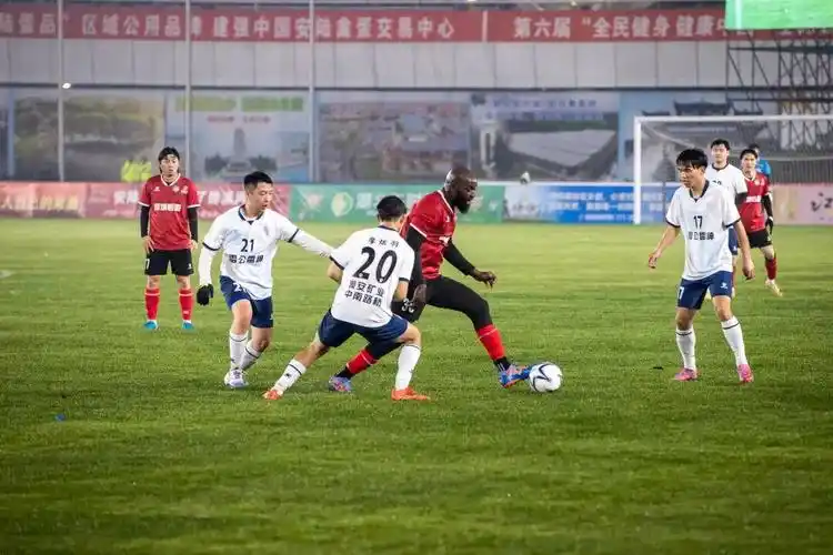 比利时甲级联赛：亨克 VS 安特卫普